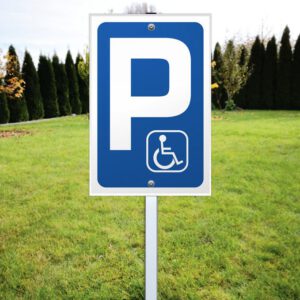 Tabliczka informacyjna na stelażu aluminiowym Parking tylko dla inwalidów + grafika wózka
