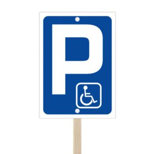Parking dla osoby z niepełnosprawnością - tabliczka na stelażu drewnianym